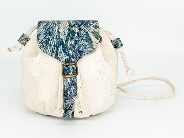 Cork Bucket Bag In Creme With Blue Animal Pattern