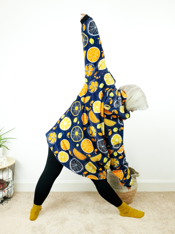 Wearable Blanket with Oranges and Lemons